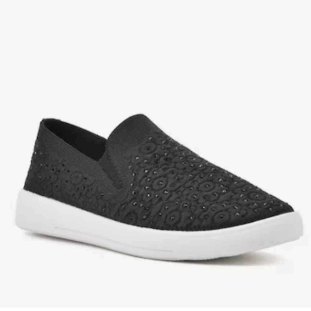 White Mountain Unit Slip-On Sneaker NWOT